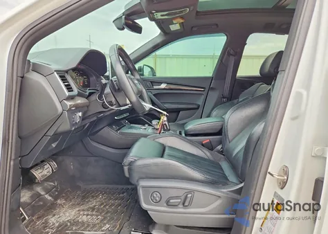 2018 Audi Sq5 Prestige z USA, uszkodzony, nr VIN WA1C4AFY4J2204658